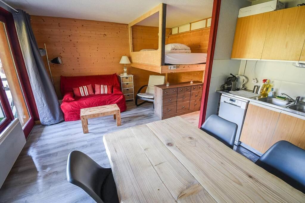 Le Relai S31 - Grand Et Lumineux Studio Avec Coin Montagne 4-6 Pers, Tout Equipe, Avec Wifi, A 30M Des Pistes Avec Un Grand Balcon, Draps Non Compris Saint-Jean-dʼAulps المظهر الخارجي الصورة